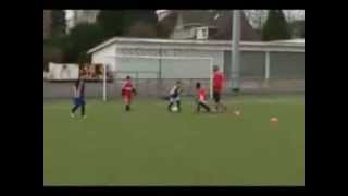 preview picture of video 'skill football anak didik ari purnomo aji-sumenep'