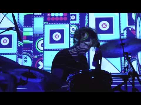 2500 Oolluu Live at the Workers Club, Melbourne