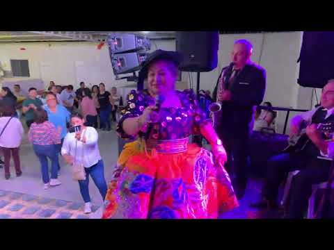 ZULEMA LA VOZ SENSUAL. presentación en el Aniversario de mi padrino Tulio Gutierrez Guardia 🌹