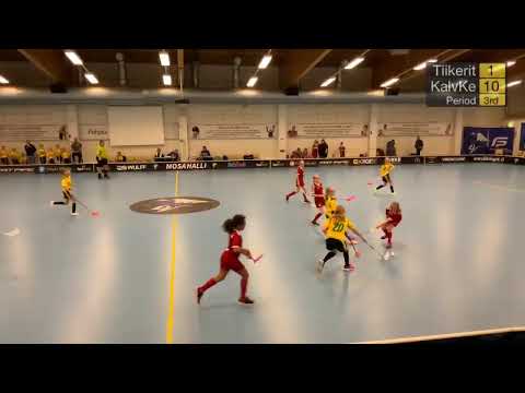 KWMC E-tytöt Tiikerit - KalvKe