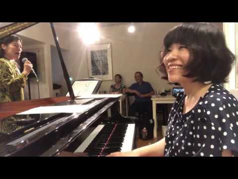 即興：浦千鶴子 (Chizuko Ura / vocal) &  関根綾 (Aya Sekine / piano) Duo Improvisations