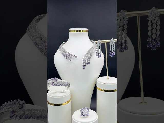 طقم زيركون فضي مكس بنفسجي أنيق بإصدار خاص دقة الماس 5 قطع بضمان على اللون