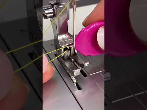 How to thread a machine needle #diy #sew #sewingtips #sewing #sewingtutorial