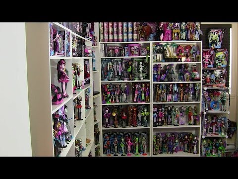 MONSTER HIGH COLLECTION OVER 300 DOLLS 2014 UPDATE VIDEO