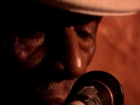 Blues: John Dee Holeman Plays 204 Up South Saturday Night
