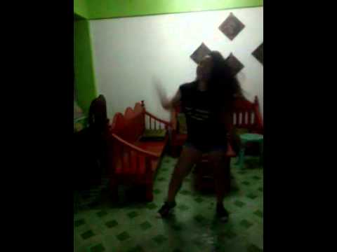 Wiggle Wiggle By Hello Venus (Cover)