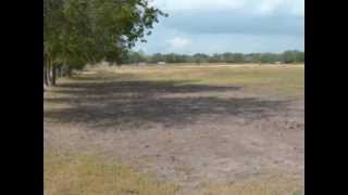 preview picture of video 'River Park Road   Luling Texas'