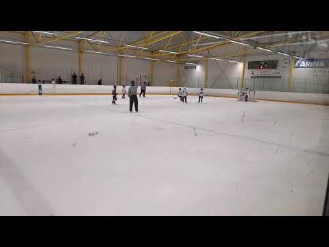 JYP U11 (2011) 2.4.2022 klo 14:15, Oulu,  AA Kärpät Valkoinen - JYP Panthers