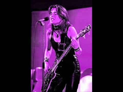 Suzi Quatro - Rock hard (lyrics video)