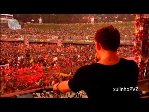 Tomorrowland 2013: Hardwell (LiVE)