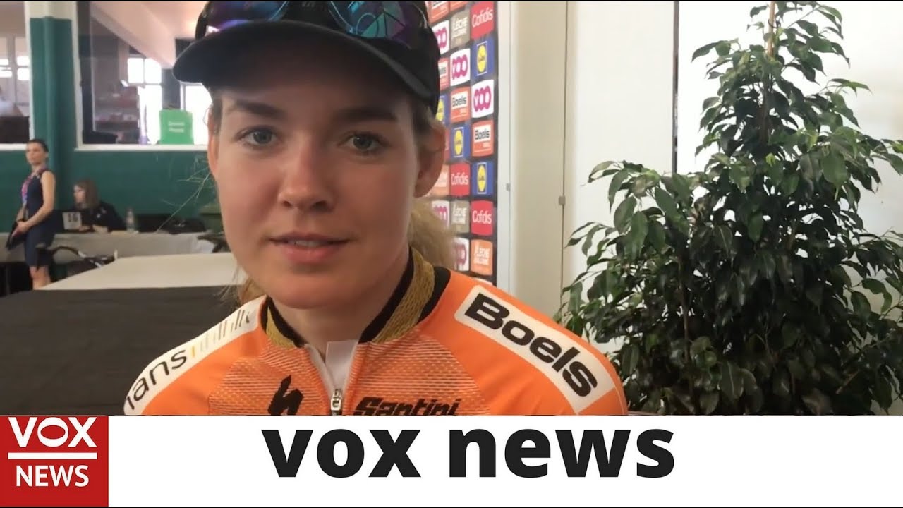 Anna van der Breggen wins 2018 FlÃ¨che Wallonne - YouTube