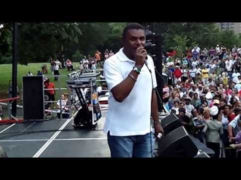 Jose Alberto el Canario, 2012  Bailemos  otra vez.MP4