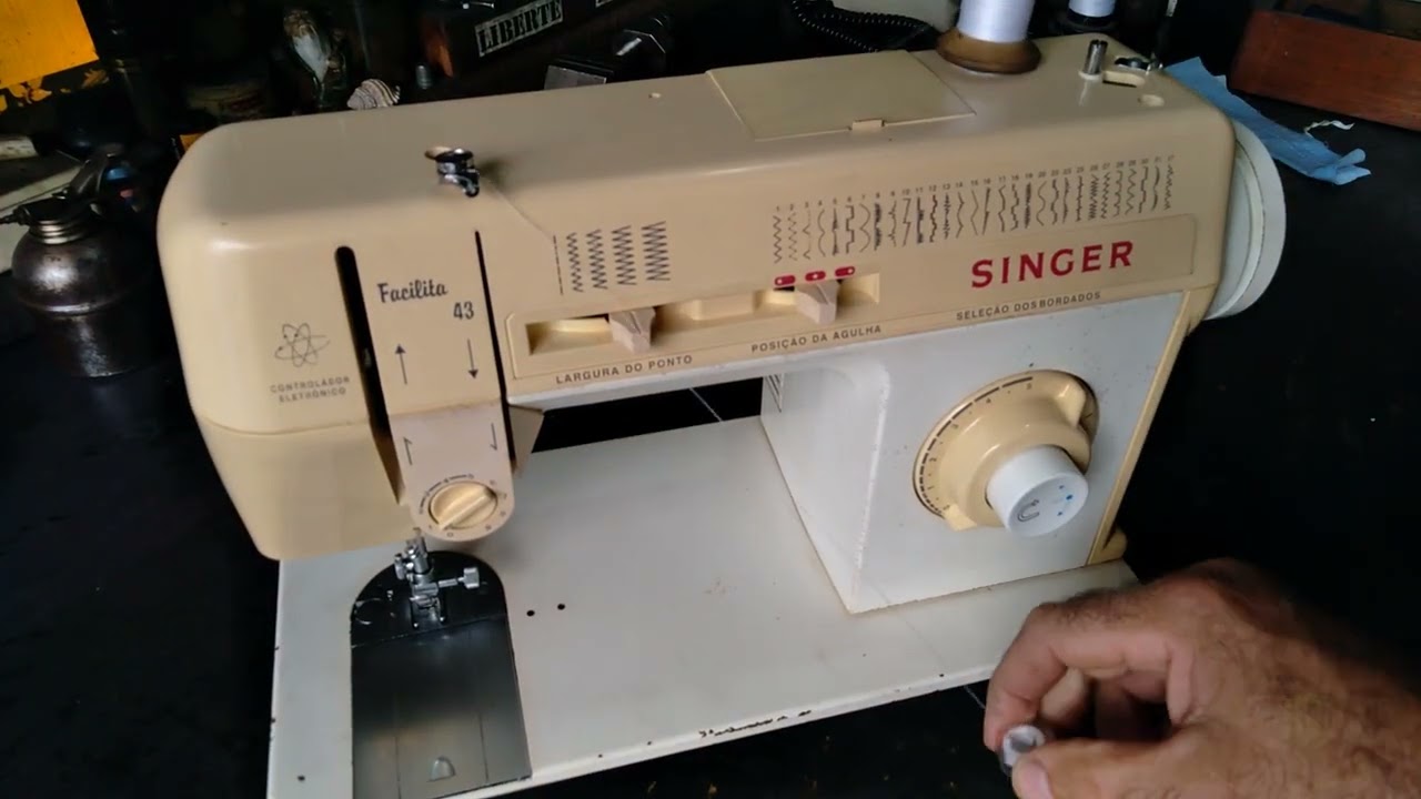 Aula de manuseio e apresentação máquina de costura Singer Facilita 43.