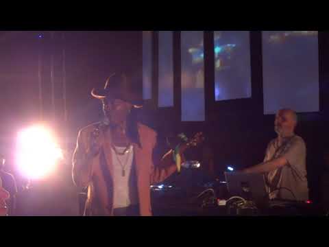 Michael Prophet & Vibronics  - Jah Jah is my master ( live )Dub Station Festival ( Vitrolles 2017)