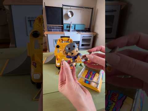 TECH DECK Sk8 Crew 2-in-1 Transforming Ultra Sk8 Bus 🛹🚌 #shorts #asmr #techdeck