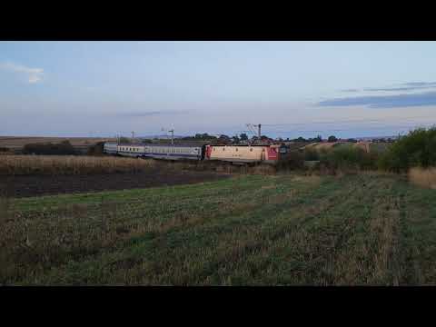 Tren IR1763 Iasi - Timisoara Nord la iesire din Stroiesti - 13.10.2023