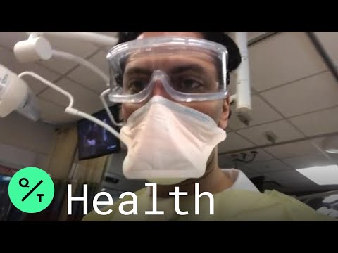 Coronavirus: Doctor Films Inside a New York Emergency Room