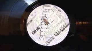Mark Farina Vs Freaks &amp; Sneak ‎-- Washing Machine (Sneak's Fabric Softner Dub)