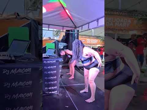 Dj Maicon e Dançarinas no Bloco de carnaval de Paratinga Bahia 2026