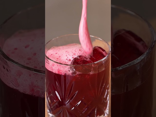 كركديه احمر