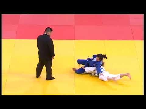 GS PARIS 2012 48 KONDRATYEVA Nataliya RUS PAYET Laetitia FRA1