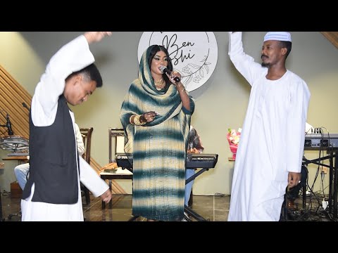 الجلابيه فيك جايه جيه الحفل الجماهيري في السعودية هاجر سنار باسل هولندي شركة الوسام