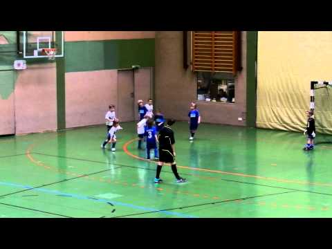 SVN Bambinis 2010/11 - Marlins drittes Tor nach Vorlage von Noah und Mick - gegen Kasseler SV.mov