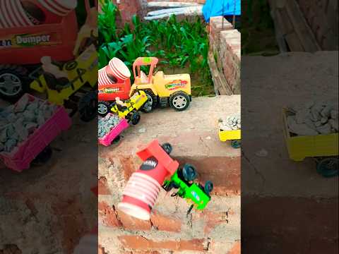 All the tractors fell down the walls #story #dance