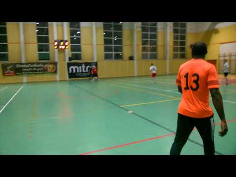 StrefaFutbolu.pl: Dakafil.pl – Mitra Warszawa