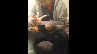 Return of the handsome rugged man playalong Level 42 (Cover) Bass