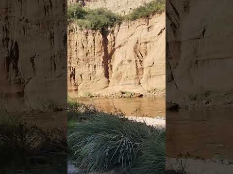 De Hiking por La Barranca de los Loros, Alpa Corral, Córdoba, Argentina.