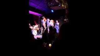Idina Menzel and the lovely ladies of If/Then singing No More Wasting Time at the Cutting Room