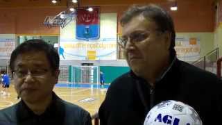 preview picture of video 'Agla Japan visita la Luparense Calcio a 5'