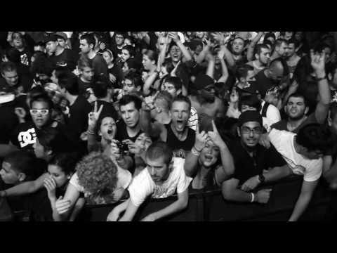 Daron Malakian and Scars On Broadway  "Fucking"