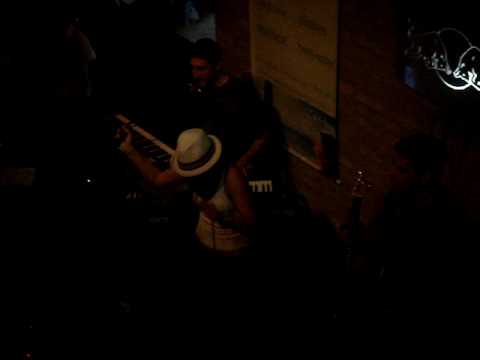 Então canta Viviiii...