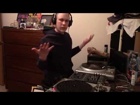 DJ Deez - First attempt, Twin Peaks Record Freestyle Scratch.