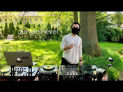 Live Mix In The Garden // Deep House // Jungle Fever