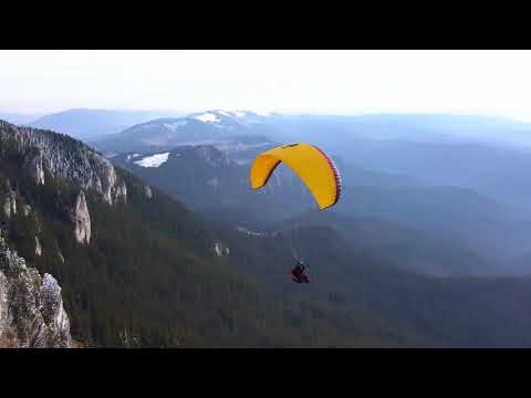 Paragliding Hasmas Mountains in Romania