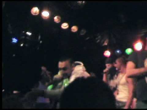 GEEFLOW & FARO LÜBECK LIVE AUFTRITT 13 11 09 BEI MASSIV