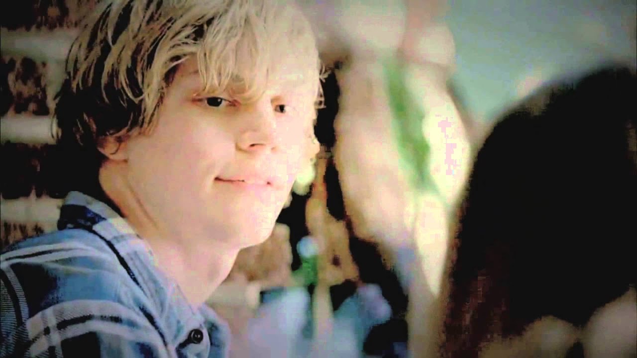 ◊ AHS ◊ American Horror Story ◊ Murder House ◊ - Seven Nation Army