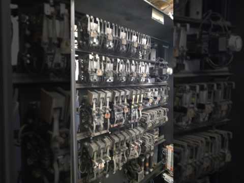 Closeup and relay-sequence of an Old OTIS elevator-controller 2