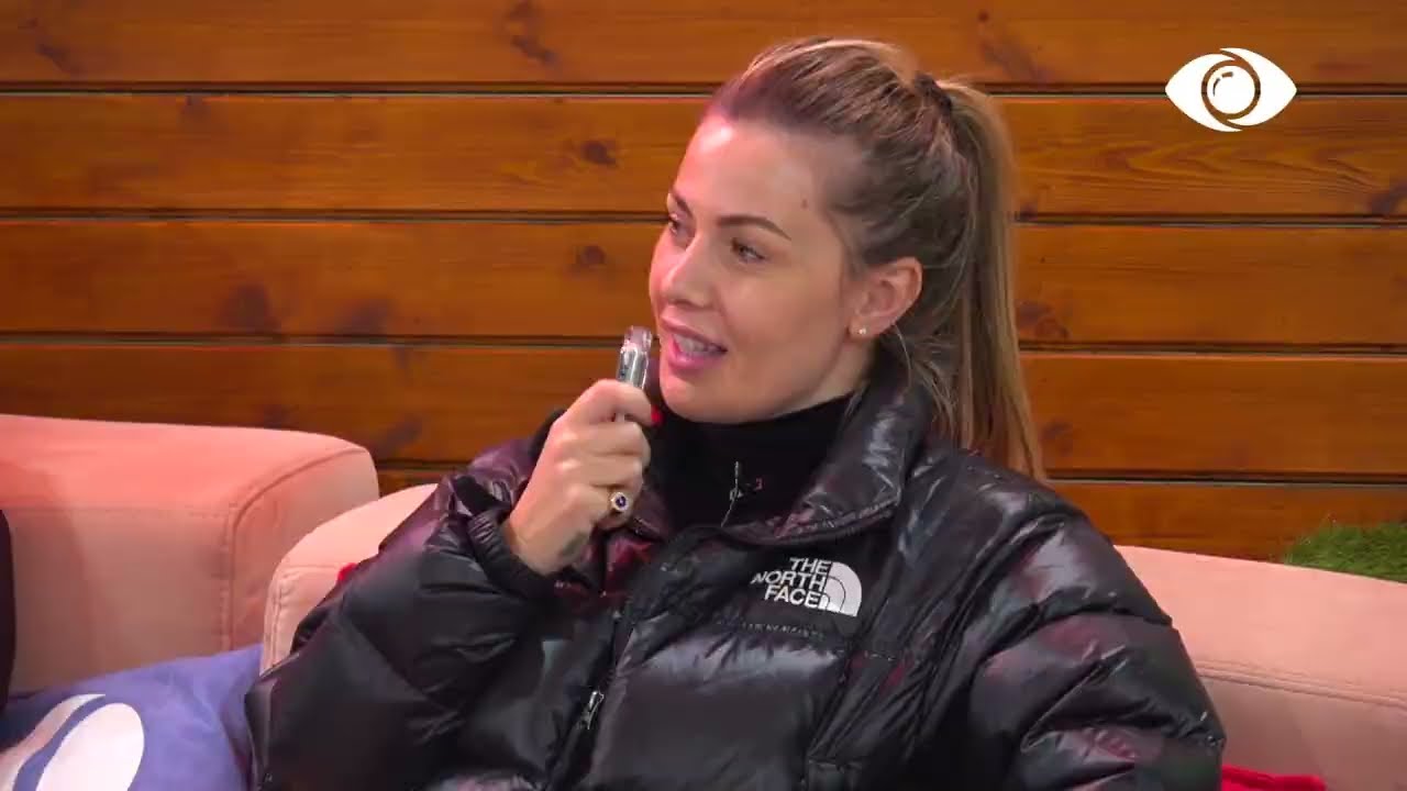 Hajde t'i biem Teas/ Luizi bisedon me Oltën