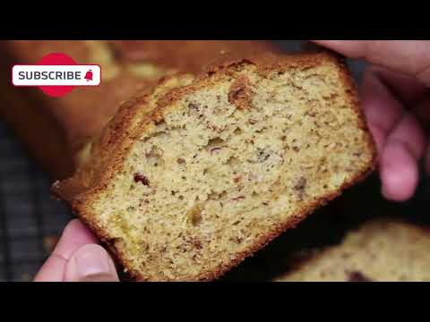 Moist and Delicious Banana Bread  for Christmas