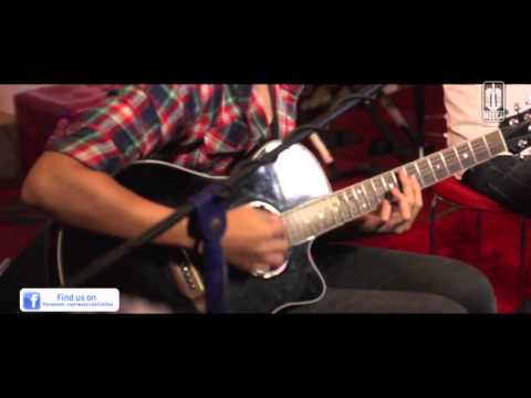 DE NENO Feat Roby GEISHA   SEMAUMU Acoustic Version)