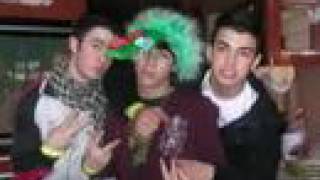 Jonas Brothers; Nicholas J-Don&#39;t Walk Away