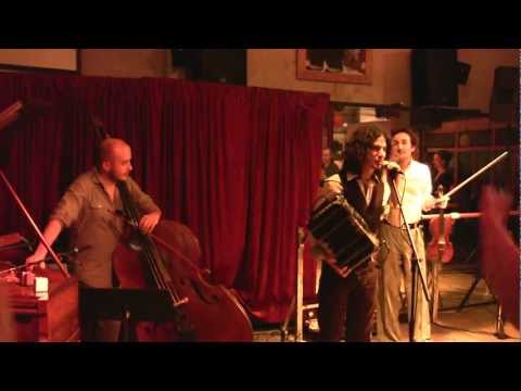 A La Parrilla : présentation des musiciens