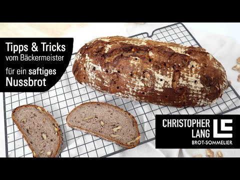 Saftiges WALNUSSBROT Rezept | Brot mit Nüssen & Sauerteig einfach selber backen | Christopher Lang