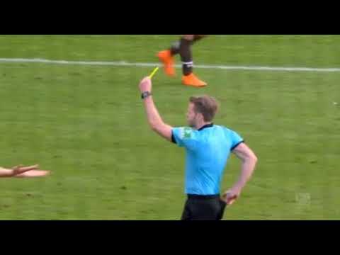 Jahn Regensburg    FC St Pauli    69'  Rote karte  Ziereis  FC St Pauli