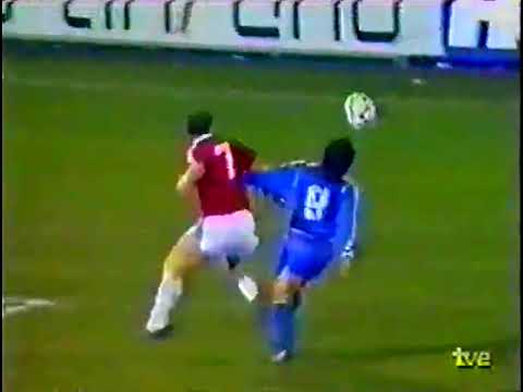 PSV Eindhoven 1 x 1 Real Madrid (Gol Romário - Liga dos Campeões 1988-1989 - jogo de ida)