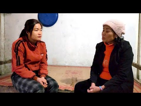 Phong's mother was very surprised and angry when she learned that Nhu had harmed Hong.